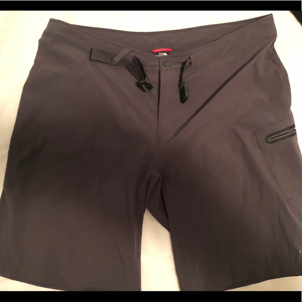 North Fave hybrid shorts